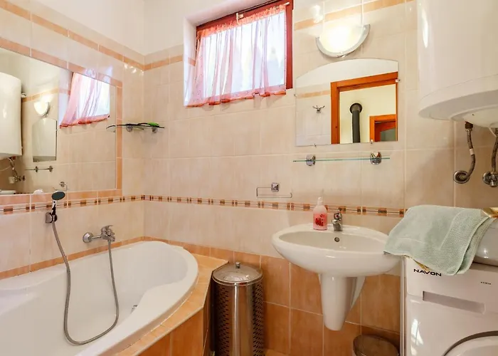 Semesterbostad Tamas By Interhome *
