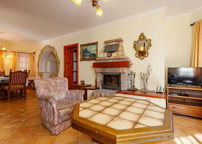 Tamas By Interhome *